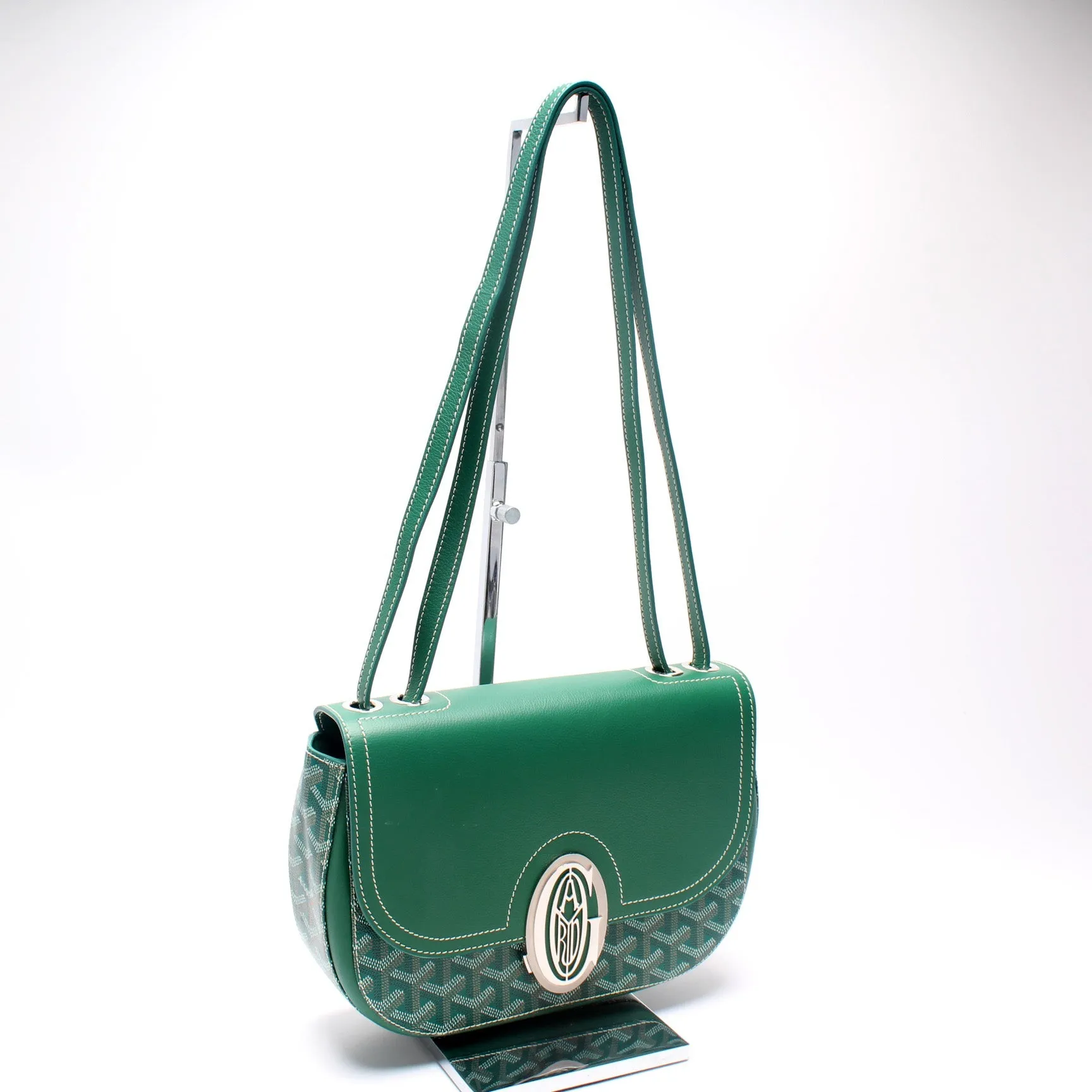 233 PM Shoulder Bag