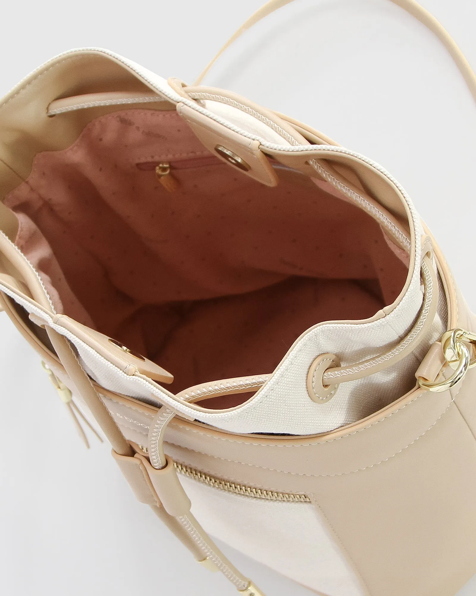 Don't Think Twice Bucket Bag - Latte FINAL SALE