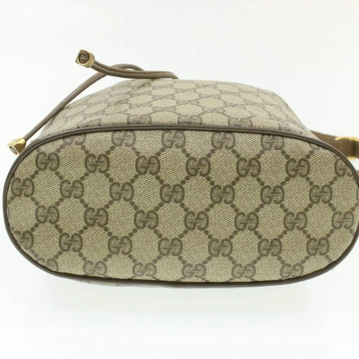 GUCCI Supreme GG Canvas Bucket Bag - AR3130