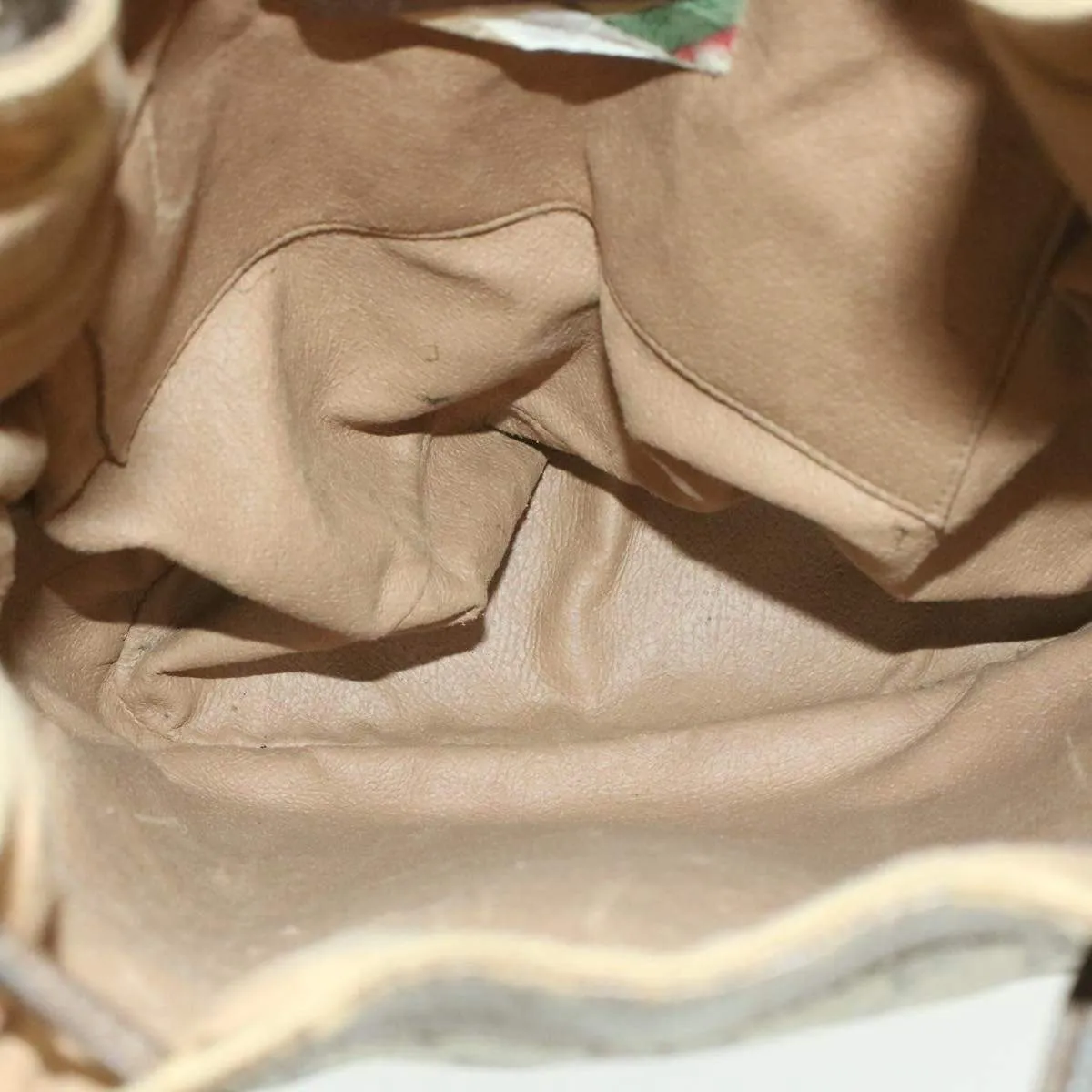 GUCCI Supreme GG Canvas Bucket Bag - AR3130